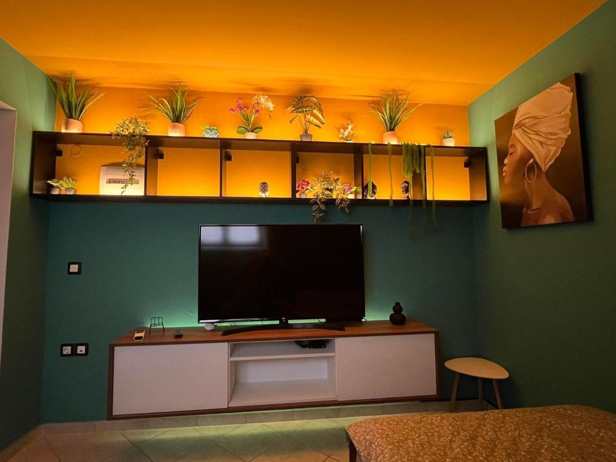 Happy Colors House