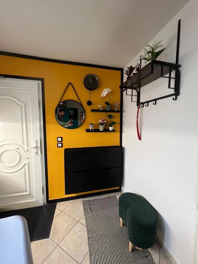 Apartment Happy Colors House